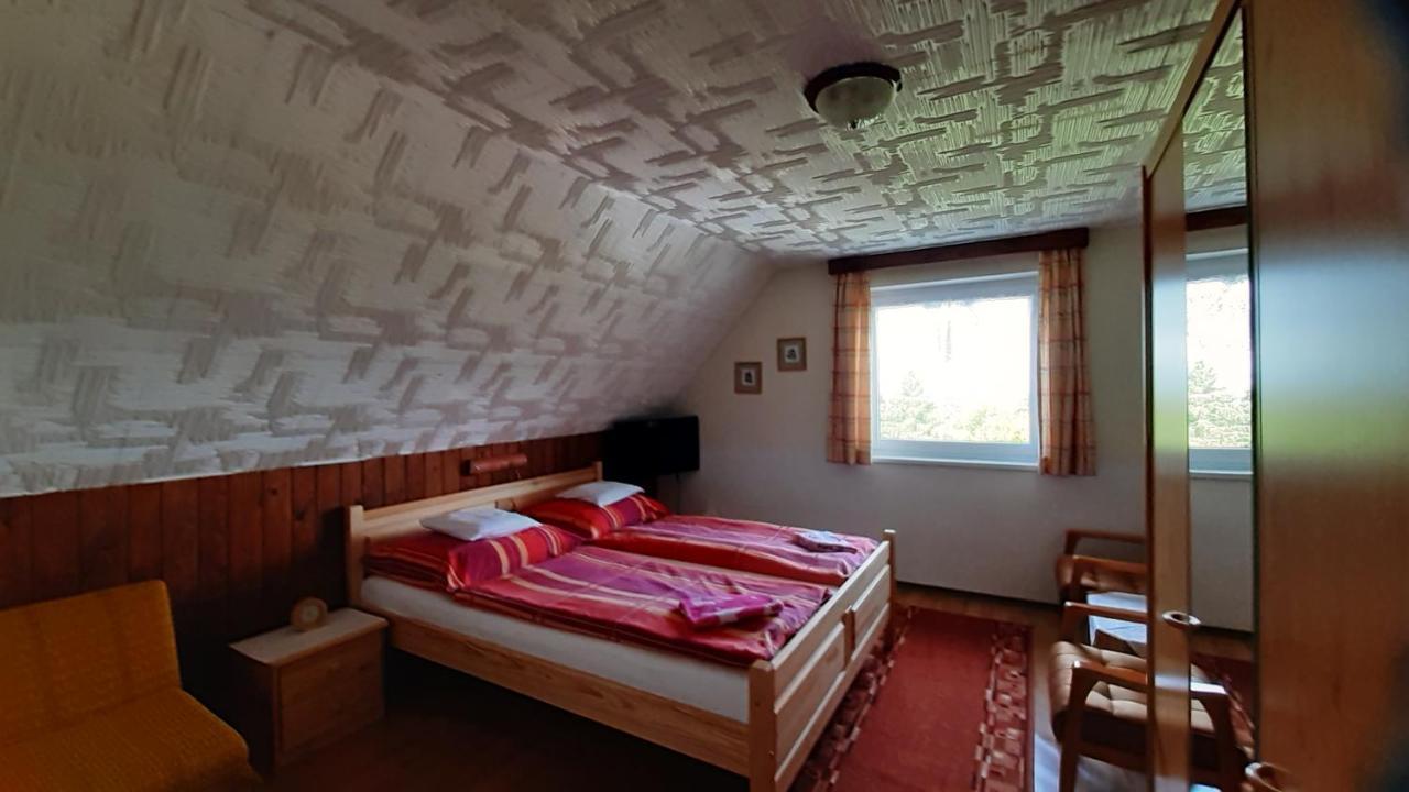 Pension Kristyna Кашперське Гори Екстер'єр фото